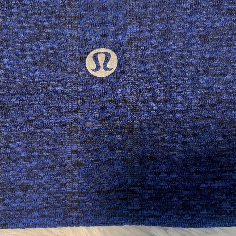 Lululemon long sleeve blue shirt size 4 - Picture 2 of 8